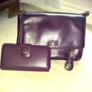 NWOT Vintage leather purse w/wallet and keychain